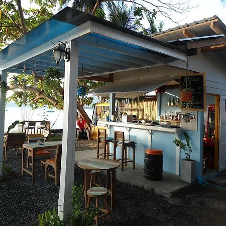 Хостел Think & Retro Cafe Lipa Noi Samui Екстер'єр фото