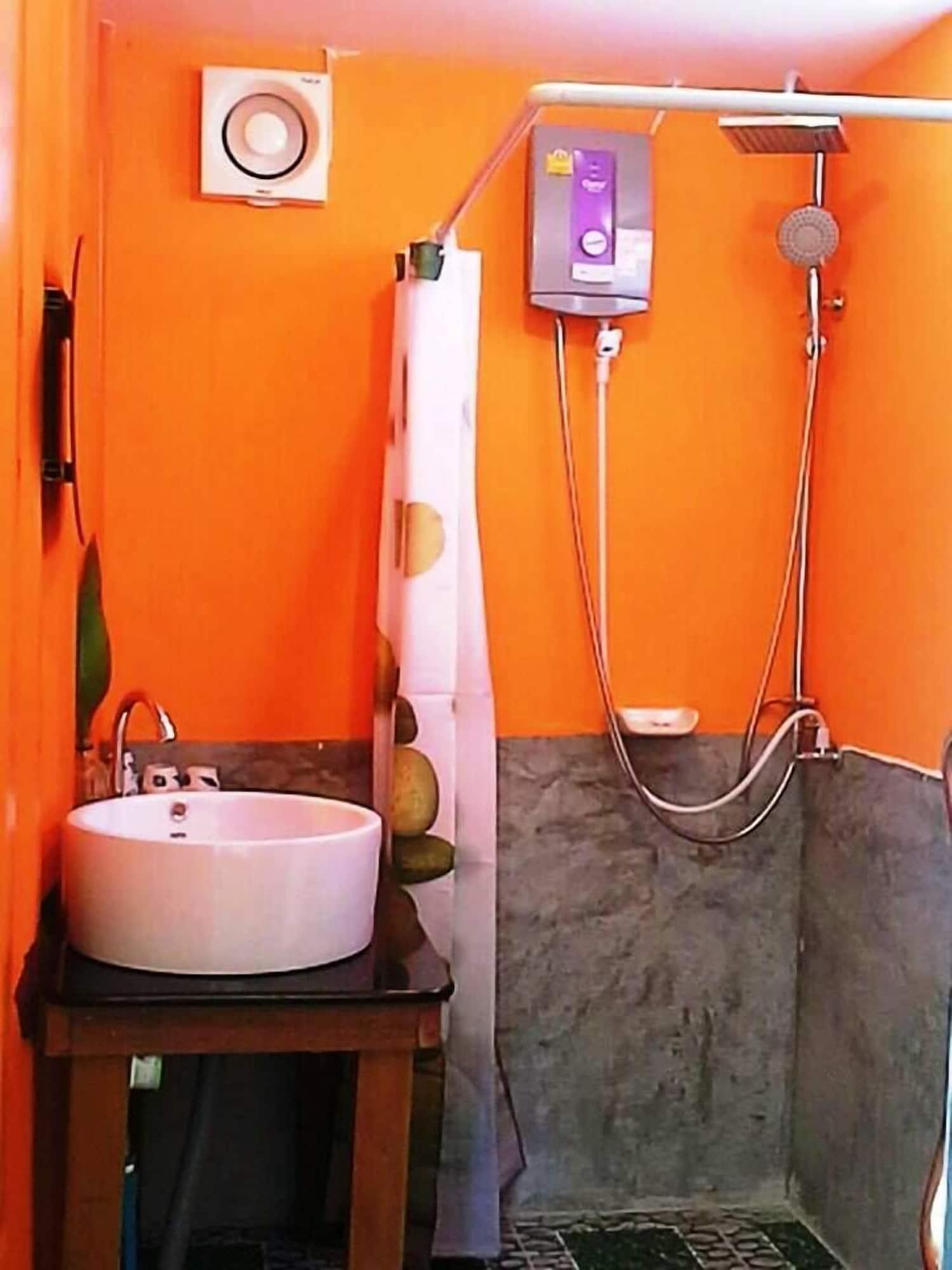 Хостел Think & Retro Cafe Lipa Noi Samui Екстер'єр фото